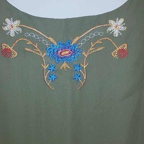 JW Style Embroiderd Dress NWT - Picture 5 of 9